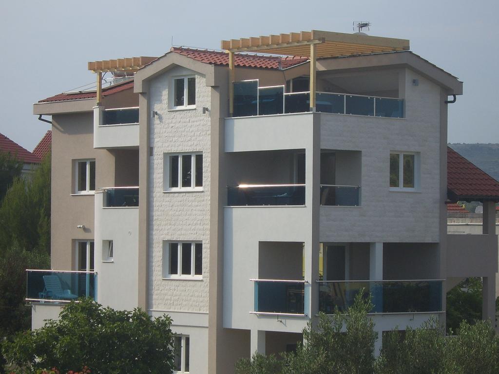 Apartments Villa Erik Rogoznica  Eksteriør bilde