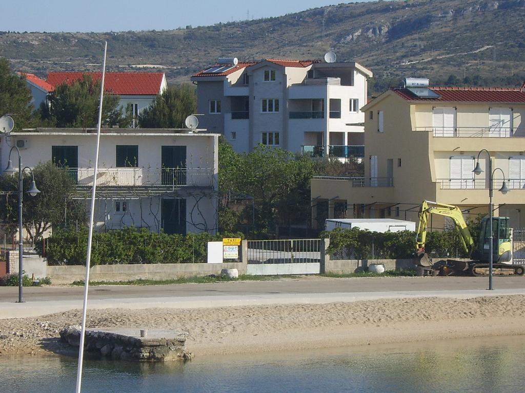 Apartments Villa Erik Rogoznica  Eksteriør bilde
